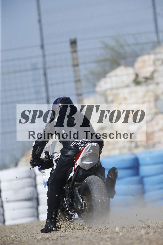 /Archiv-2024/01 26.-28.01.2024 Moto Center Thun Jerez/Gruppe schwarz-black/11